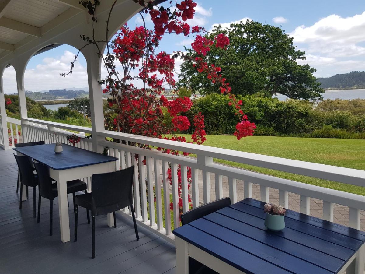 Riverhead Villa Horeke Bagian luar foto